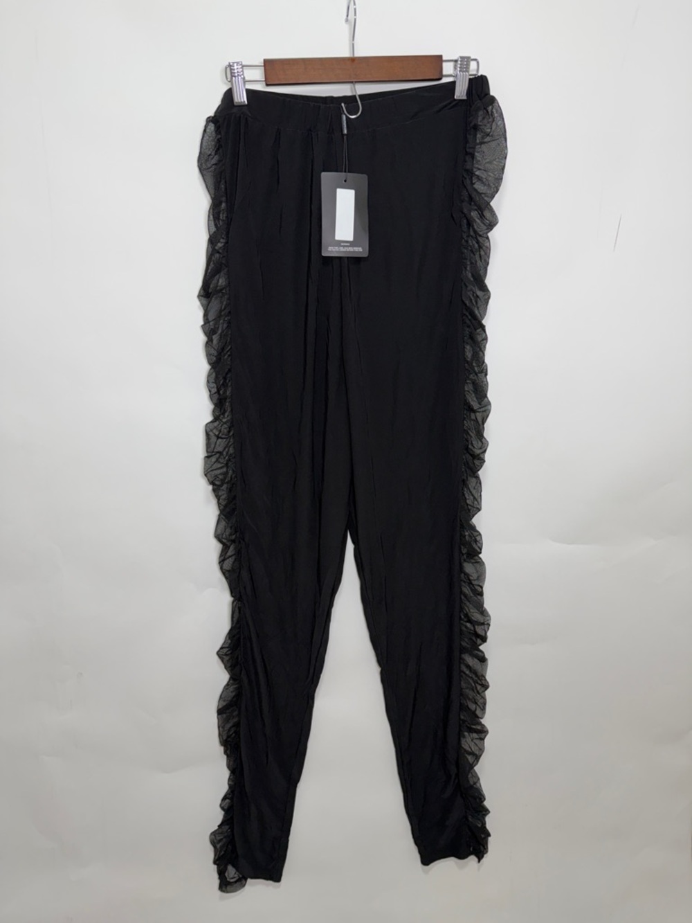 PrettyLittleThing Black Ruffle-Trim Leggings